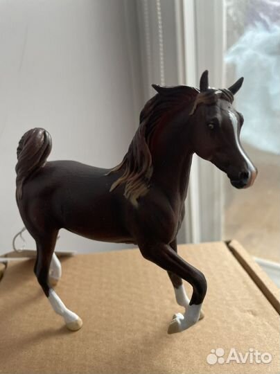 Фигурка лошадь Collecta арабская кобыла каштановая