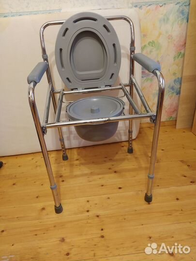 Кресло туалет для пожилых и инвалидов