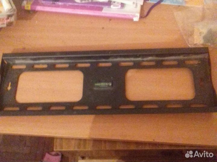 Кронштейн для телевизора