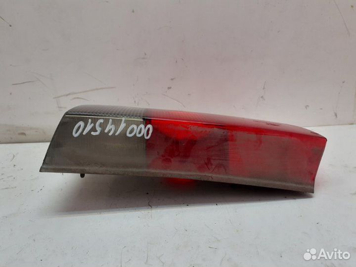 Фонарь задний внутренний левый Audi 100 C4