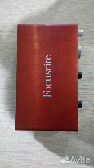 Focusrite Scarlett 2i2 2rd Gen звуковая карта