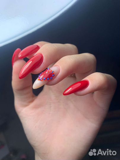 Маникюр на дому