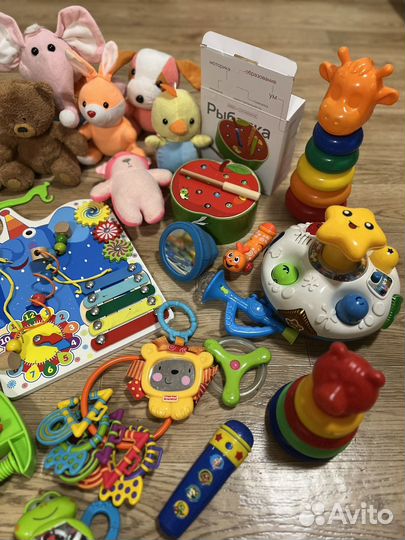 Развивающие игрушки пакетом для детей от 0-2 лет