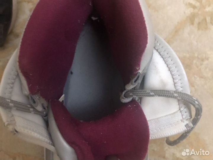 Лыжные женские ботинки