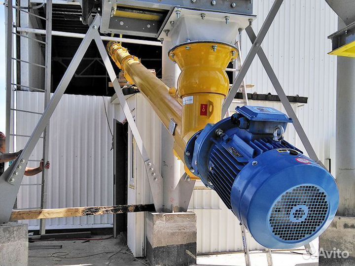 Шнековый транспортер