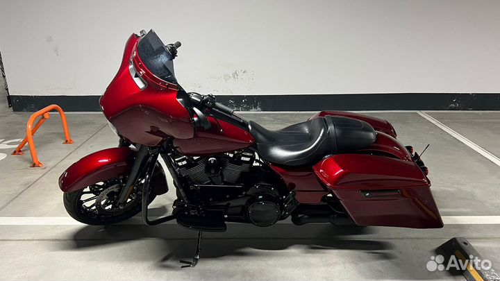 Harley Davidson Street Glide Special