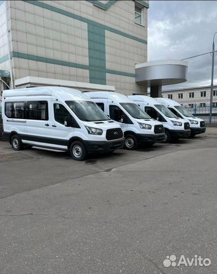 Аренда микроавтобуса Ford transit