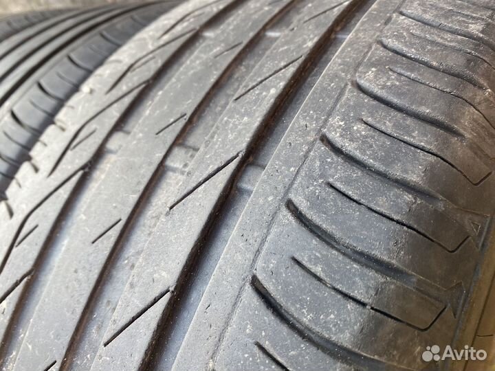 Bridgestone Turanza T001 225/60 R16