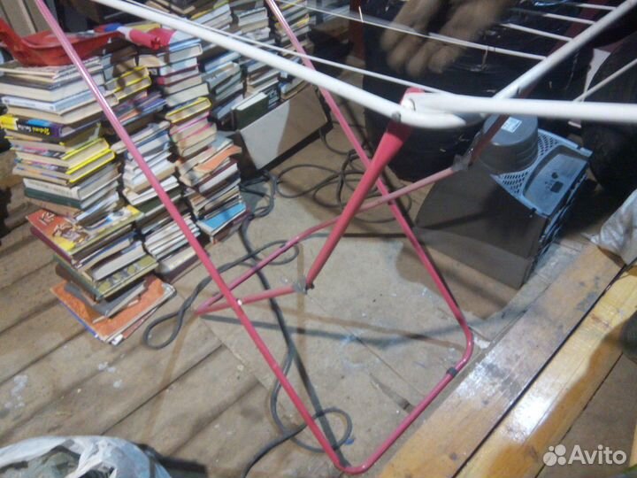 Гладильная доска. Сушилка б/у