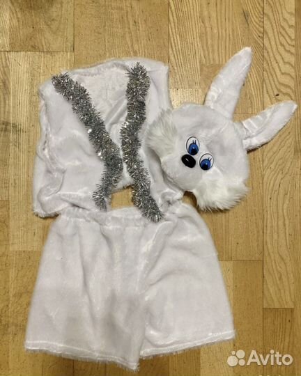 Новогодний костюм зайчик