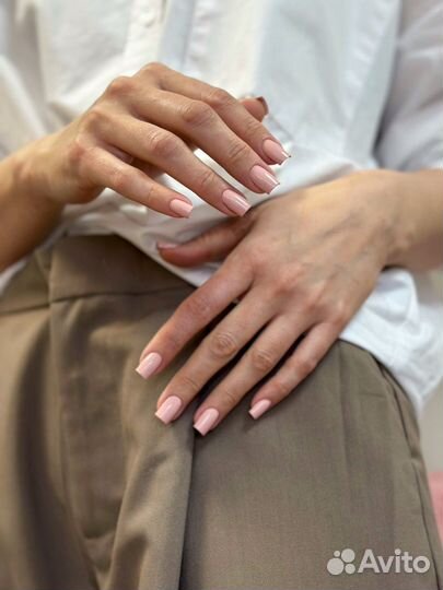 Маникюр, укрепление гелем, педикюр, плёнки