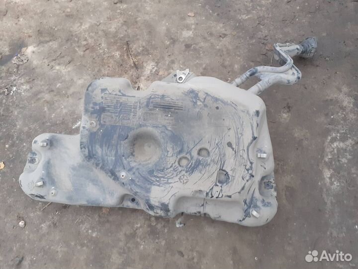 Бак топливный Renault Duster