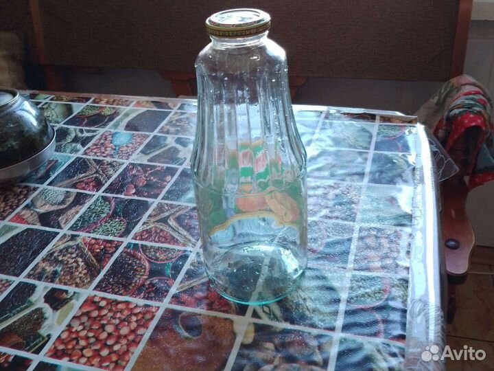 Бутылка стеклянная,1 л