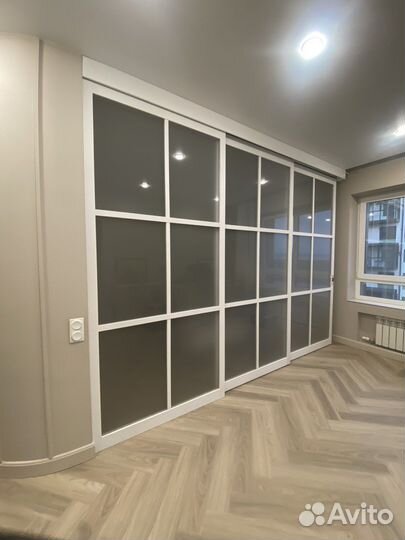 Раздвижные межкомнатные двери и перегородки