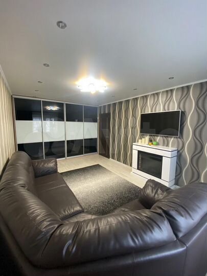 2-к. квартира, 62,2 м², 8/17 эт.