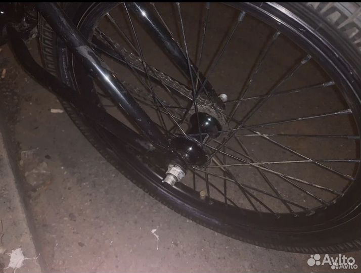 Трюковой велосипед BMX