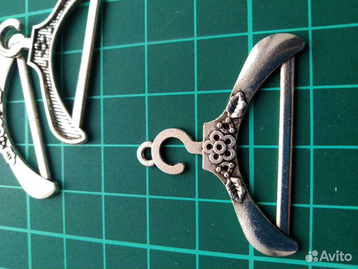 Декор элементы - вешалка