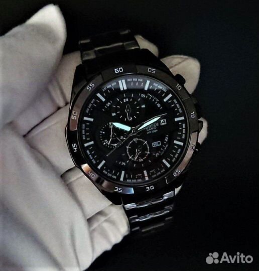 Часы кварцевые Casio Edifice