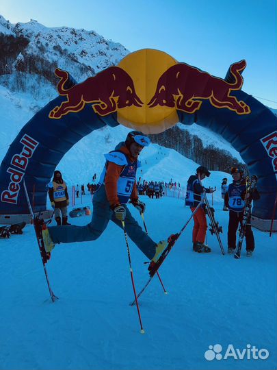 Топ Инструктор по горным лыжам и сноуборду