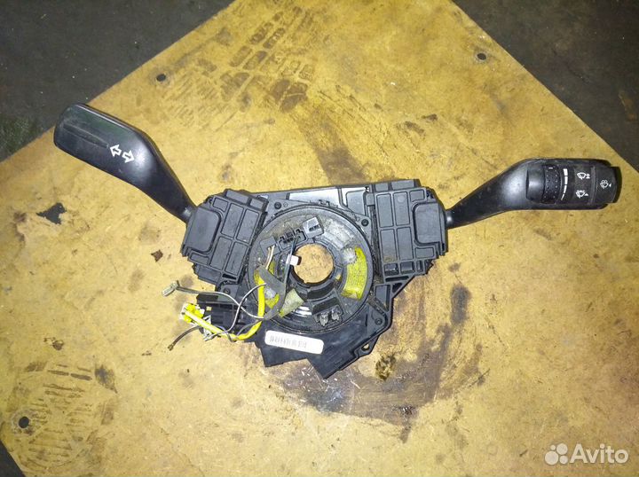 Переключатель поворотов стеклоочистителя Форд