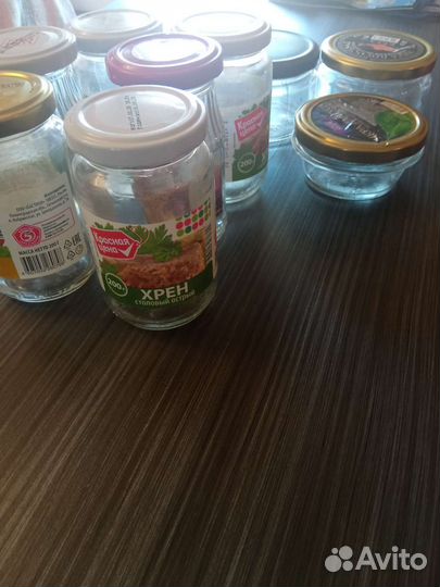 Банка стеклянная 0.2 с закручивающими крышками