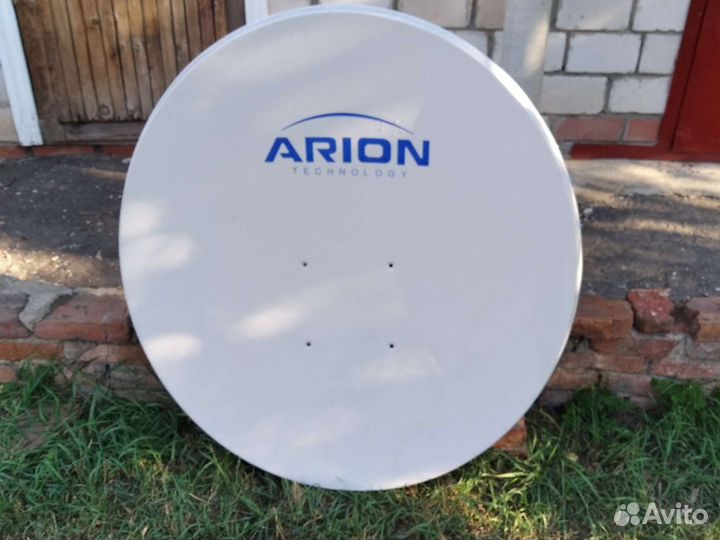 Антенна спутниковая