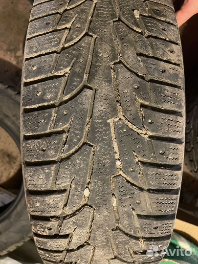 Hankook Winter I'Pike 215/65 R16 98