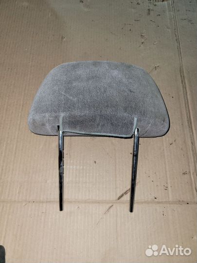 Подголовник Toyota Camry XV10