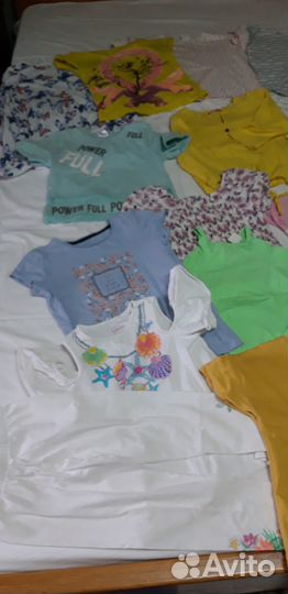 Летние платья, футболки, штаны,купальники, панамы