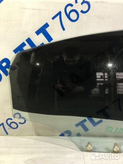 Стекло двери зад прав KIA RIO 3 1.6 ат седан