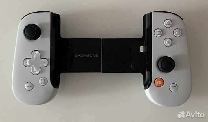 Геймпад Backbone One