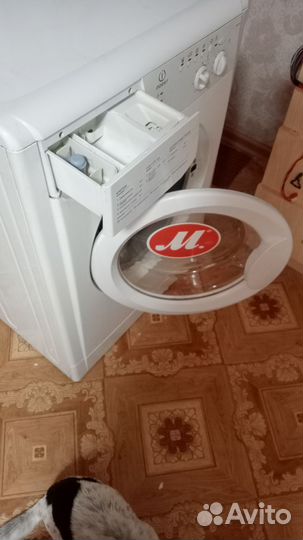 Стиральная машинка indesit на 5 кг