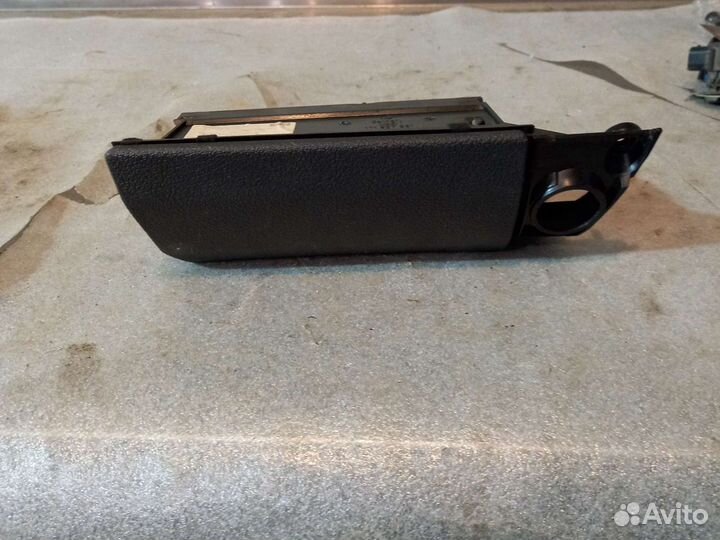 Пепельница передняя VW Touran