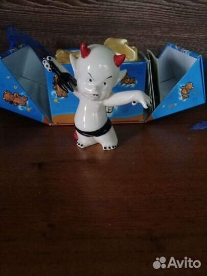 Фарфоровые статуэтки италия