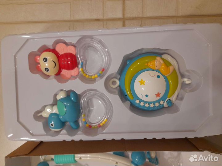 Музыкальный мобиль для кроватки