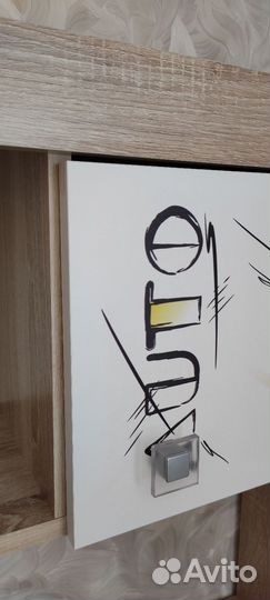 Письменный стол для школьника