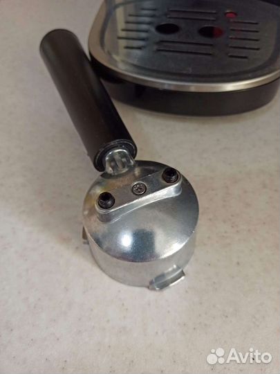 Кофеварка рожковая kitfort