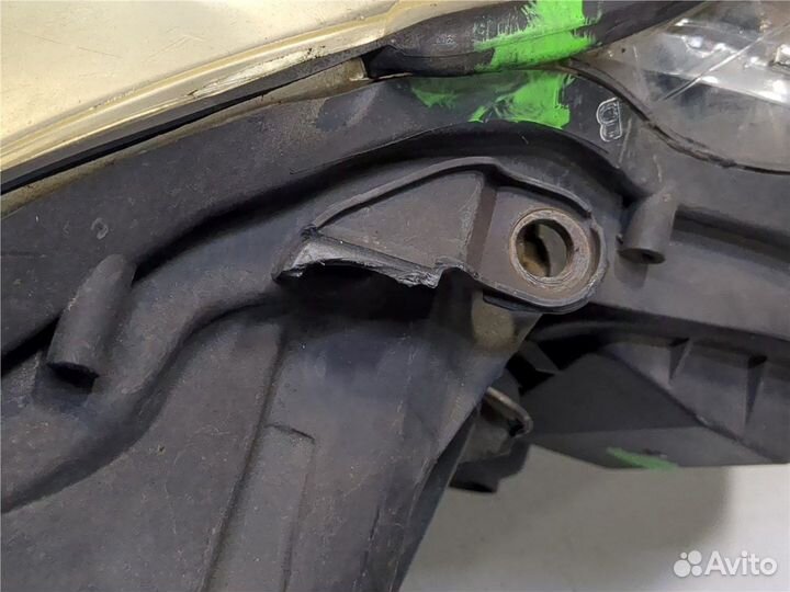 Фара (передняя) Lexus IS, 2007