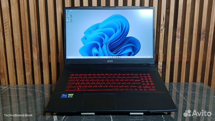 Игровой ноутбук MSI Katana GF76 на RTX