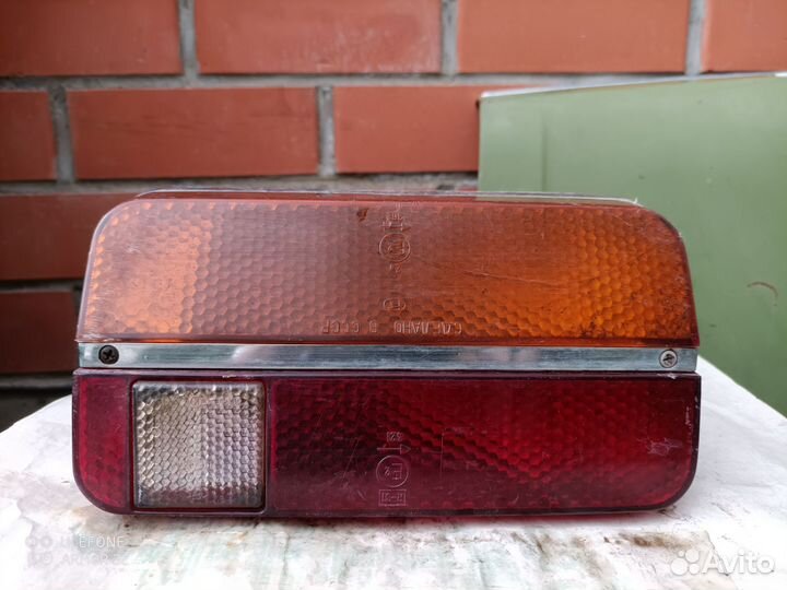 Фонарь левый задний Ваз 2103