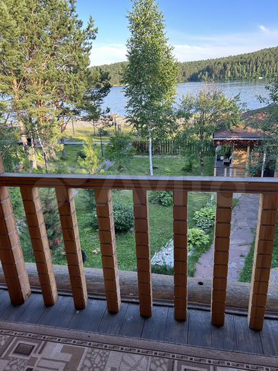 Дом 160 м² на участке 21 сот.