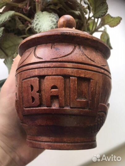 Бочонок деревянный с крышкой. Бали