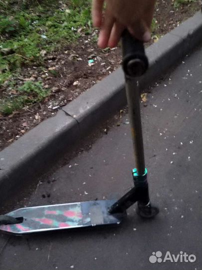 Продаю трюковой самокат кастом