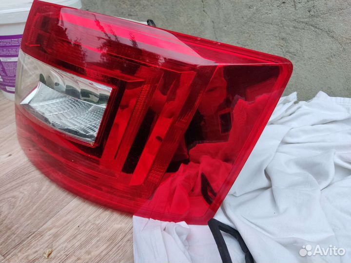 Оригинал Задний фонарь Skoda Octavia a7