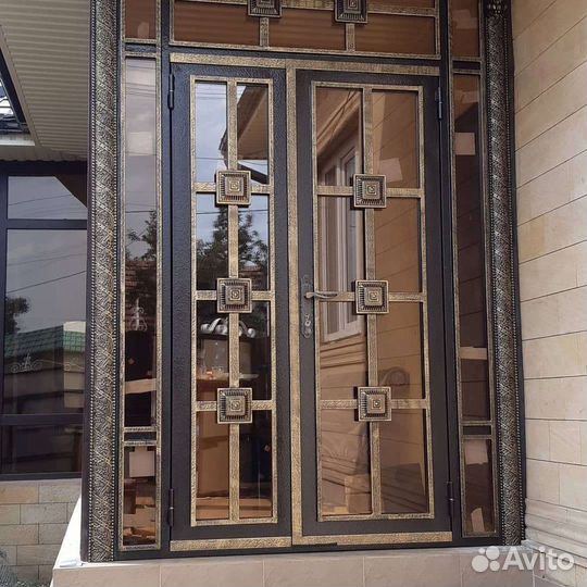 Дверь входная металлическая новая
