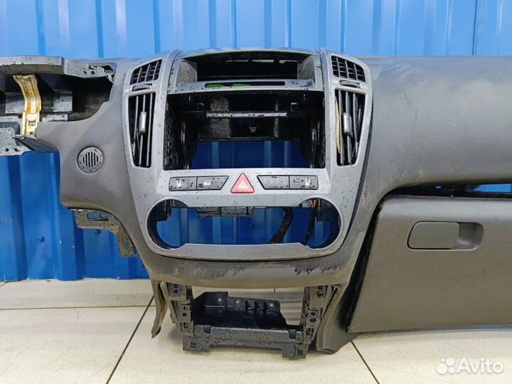 Торпедо (панель салона) Kia Ceed 1 2.0 D4EA 2008