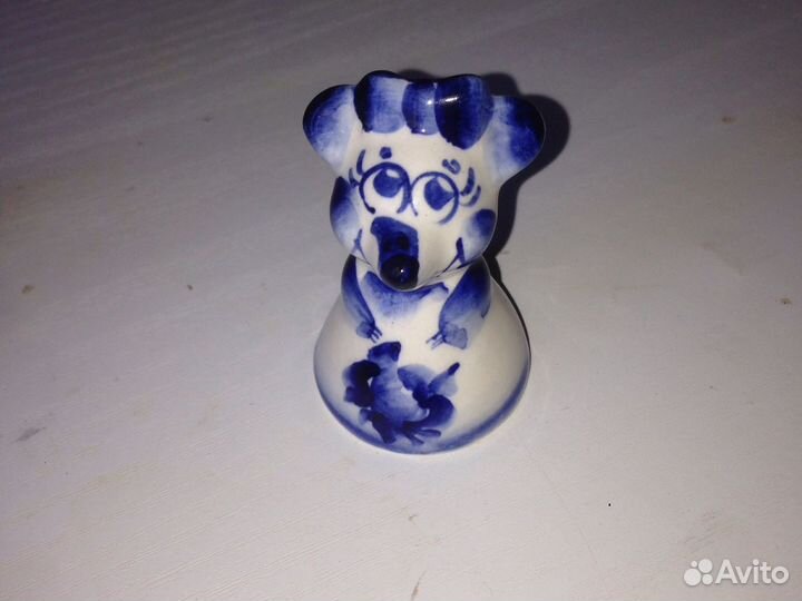 Статуетки стмвол года Гжель ручная работа