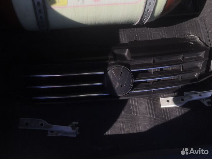 Решетка бампера volkswagen polo