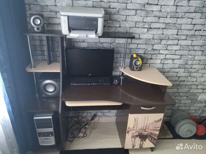 Компьютерный столик бу