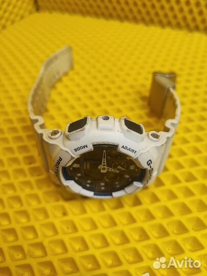 Часы Casio G-Shock GA-100B-7A